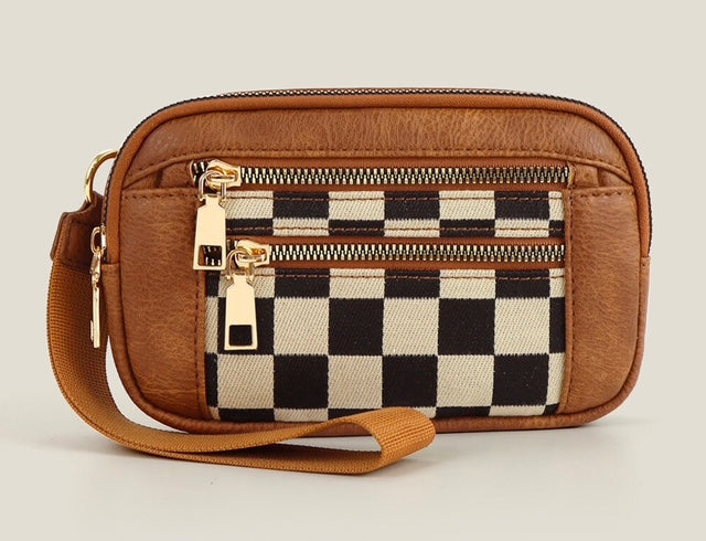 Moravia Wristlet