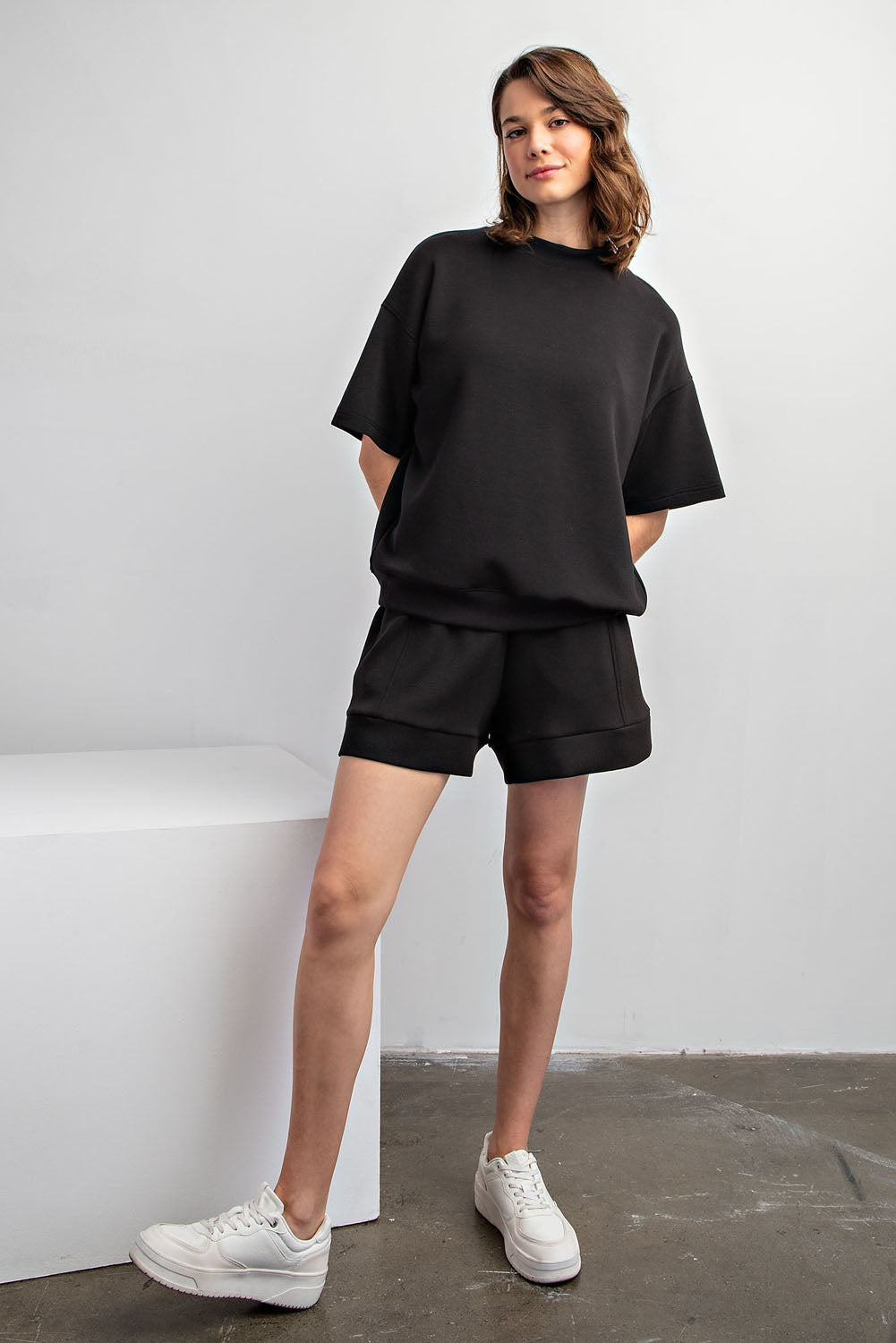 MOCK NECK SHORT SLEEVE TOP