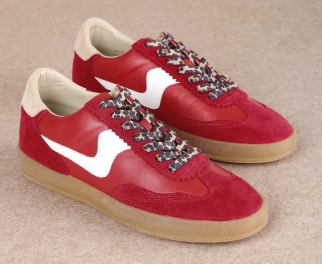 Destiney-Red